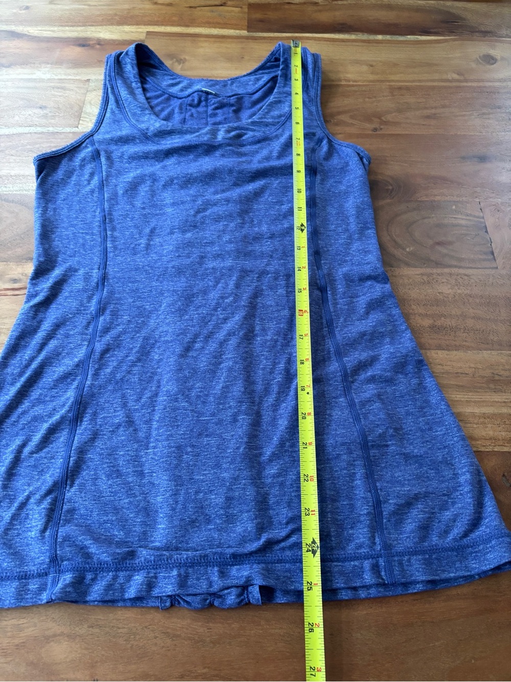 Lululemon Ruffle Back Racerback Tank Blue - Size 6 - Picture 3 of 5